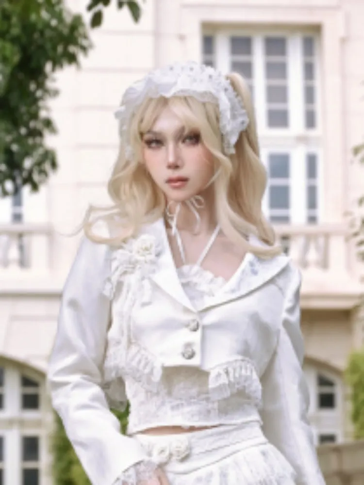 Short loose suit jacket   Brooch【s0000005560】